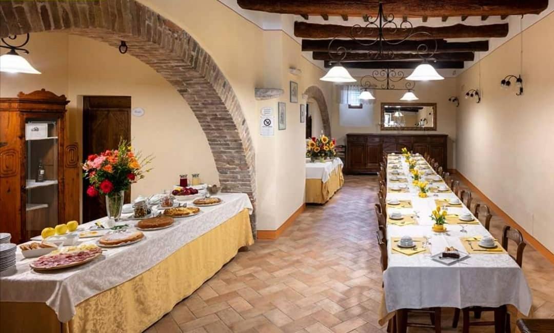Agriturismo Castello La Grancia Di Spedaletto Pienza Buitenkant foto