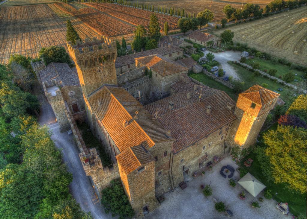 Agriturismo Castello La Grancia Di Spedaletto Pienza Buitenkant foto